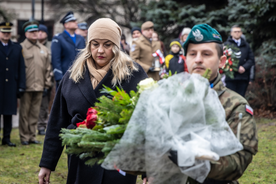 Główne uroczystości odbyły się pod pomnikiem Armii Krajowej.