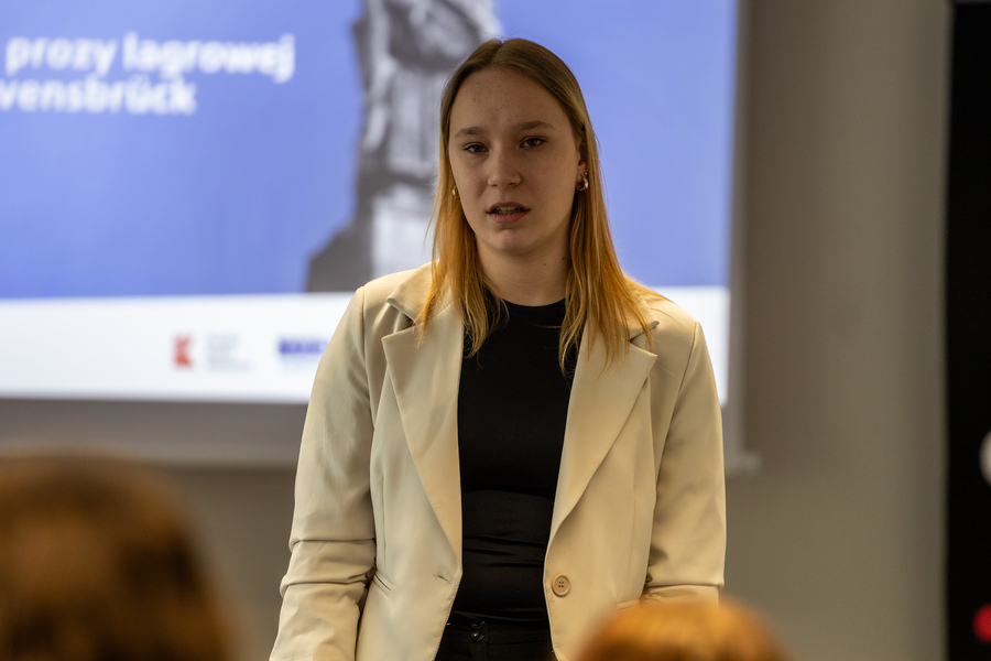 Półfinał konkursu odbył się 16 marca