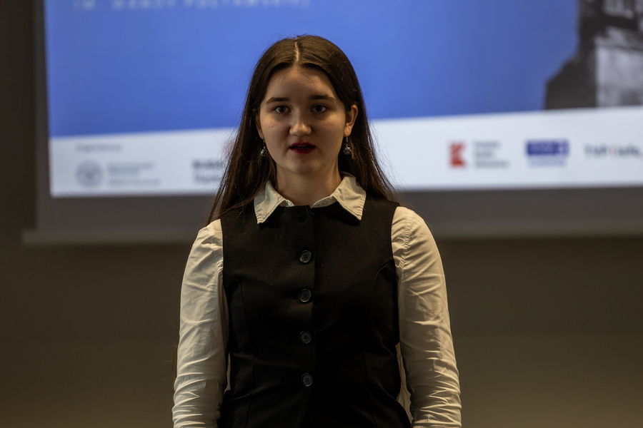 Półfinał konkursu odbył się 16 marca