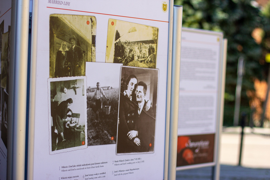 Wernisaż odbył się 8 września.